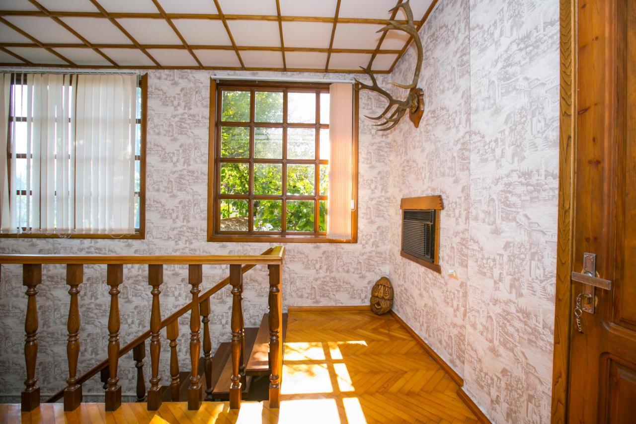 Guest House Lavr Gagra Exterior photo